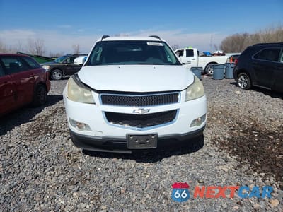 Piąte zdjęcie samochodu w środku: 2010 CHEVROLET TRAVERSE LT VIN:1GNLRFED5AS116373 - miniatura