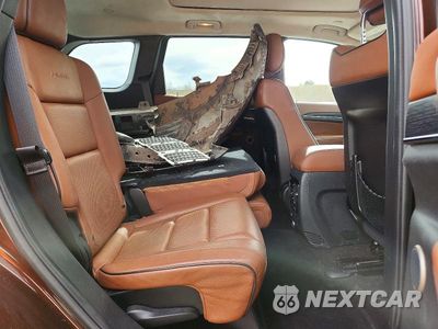 Zdjęcie 11 z 12 samochodu: 2015 JEEP GRAND CHEROKEE SUMMIT VIN:1C4RJEJG7FC920406 - miniatura