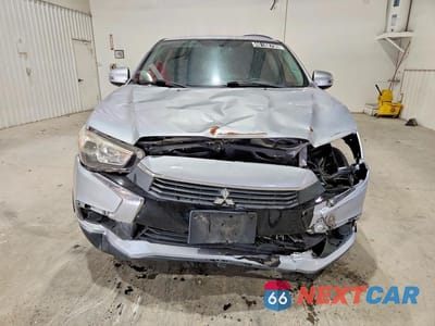 Piąte zdjęcie samochodu w środku: 2017 MITSUBISHI OUTLANDER SPORT ES VIN:JA4AP3AU2HZ032775 - miniatura