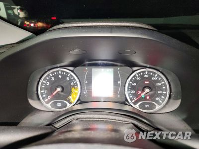Zdjęcie 9 z 14 samochodu: 2015 JEEP RENEGADE SPORT VIN:ZACCJAAT0FPB71473 - miniatura
