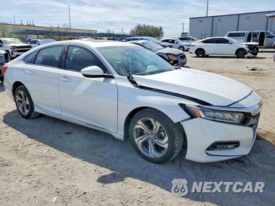 Czwarte zdjęcie samochodu z boku: 2018 HONDA ACCORD EX VIN:1HGCV1F44JA126423 - miniatura