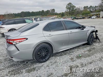 Trzecie zdjęcie samochodu z tyłu: 2019 TOYOTA CAMRY SE VIN:4T1B11HKXKU699842 - miniatura