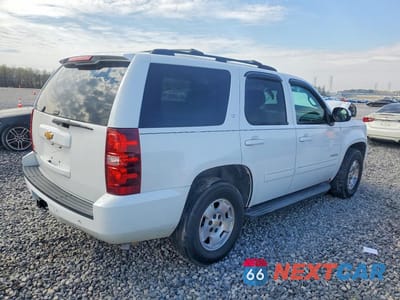 Trzecie zdjęcie samochodu z tyłu: 2013 CHEVROLET TAHOE C1500 LT VIN:1GNSCBE00DR290754 - miniatura