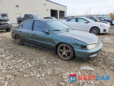 Czwarte zdjęcie samochodu z boku: 1996 HONDA ACCORD LX VIN:1HGCD5632TA013431 - miniatura