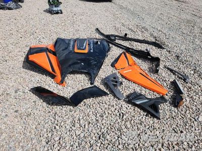 Zdjęcie 12 z 13 samochodu: 2017 POLARIS SLINGSHOT SLR VIN:57XAARFA5H8123819 - miniatura
