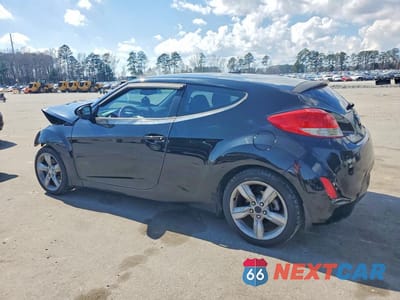 Drugie zdjęcie samochodu z przodu: 2013 HYUNDAI VELOSTER BASE VIN:KMHTC6AD7DU096910 - miniatura