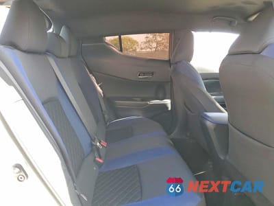 Zdjęcie 11 z 12 samochodu: 2022 TOYOTA C-HR XLE VIN:NMTKHMBX3NR144938 - miniatura