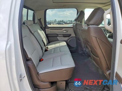 Zdjęcie 10 z 11 samochodu: 2025 RAM 1500 LARAMIE VIN:1C6SRFJP6SN655659 - miniatura