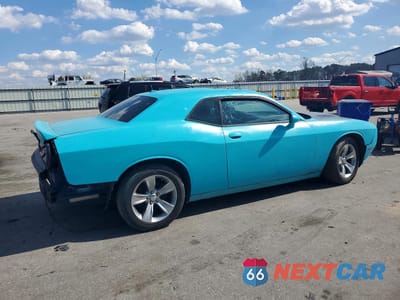 Trzecie zdjęcie samochodu z tyłu: 2018 DODGE CHALLENGER SXT VIN:2C3CDZAG7JH172237 - miniatura