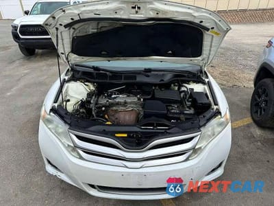 Zdjęcie 9 z 10 samochodu: 2013 TOYOTA VENZA XLE VIN:4T3BA3BB6DU035374 - miniatura