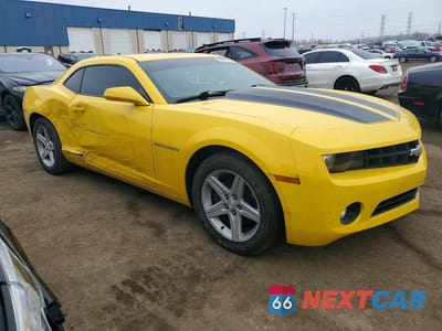 Czwarte zdjęcie samochodu z boku: 2010 CHEVROLET CAMARO LT VIN:2G1FF1EV5A9212170 - miniatura