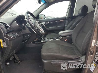 Zdjęcie 7 z 13 samochodu: 2015 KIA SORENTO LX VIN:5XYKTCA68FG608873 - miniatura