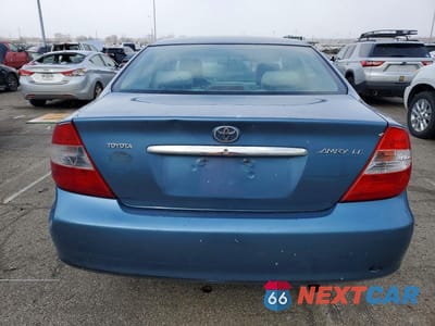 Zdjęcie 6 z 12 samochodu: 2004 TOYOTA CAMRY LE VIN:4T1BE32K84U907552 - miniatura