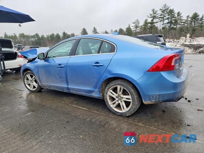 Drugie zdjęcie samochodu z przodu: 2014 VOLVO S60 T5 VIN:YV1612FH5E1282101 - miniatura