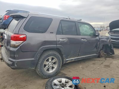 Trzecie zdjęcie samochodu z tyłu: 2010 TOYOTA 4RUNNER SR5 VIN:JTEBU5JR5A5017982 - miniatura
