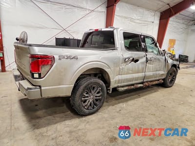 Trzecie zdjęcie samochodu z tyłu: 2025 FORD F150 XLT VIN:1FTFW3LD9SFA61811 - miniatura