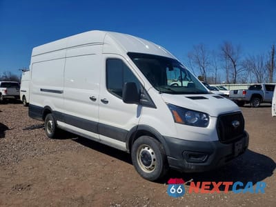 Czwarte zdjęcie samochodu z boku: 2023 FORD TRANSIT 250 DELIVERY VAN VIN:1FTBR3X88PKB45037 - miniatura