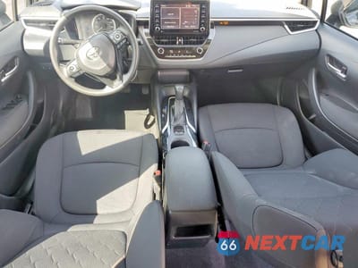 Zdjęcie 8 z 12 samochodu: 2021 TOYOTA COROLLA LE VIN:JTDEPMAEXMJ147817 - miniatura