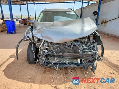 Piąte zdjęcie samochodu w środku: 2019 NISSAN ROGUE SV VIN:KNMAT2MT2KP505558 - miniatura