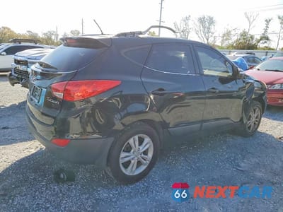 Trzecie zdjęcie samochodu z tyłu: 2013 HYUNDAI TUCSON GLS VIN:KM8JU3AC9DU592057 - miniatura