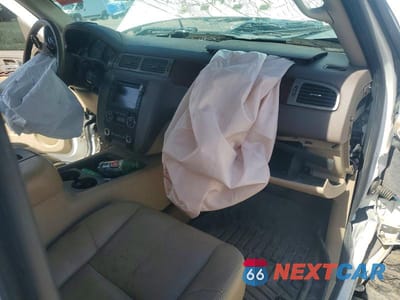 Zdjęcie 8 z 13 samochodu: 2011 GMC SIERRA K3500 SLT VIN:1GT424C89BF128287 - miniatura