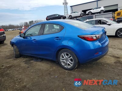 Drugie zdjęcie samochodu z przodu: 2018 TOYOTA YARIS IA BASE VIN:3MYDLBYV4JY325828 - miniatura
