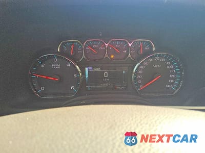 Zdjęcie 9 z 12 samochodu: 2015 CHEVROLET TAHOE C1500 LT VIN:1GNSCBKC1FR548748 - miniatura