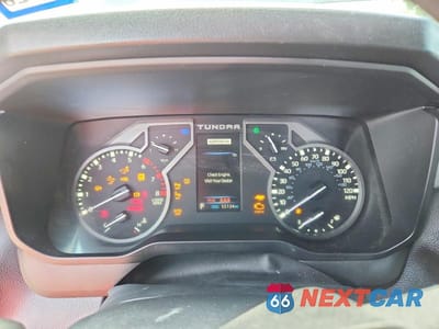 Zdjęcie 9 z 11 samochodu: 2024 TOYOTA TUNDRA DOUBLE CAB SR VIN:5TFLA5DA9RX177953 - miniatura