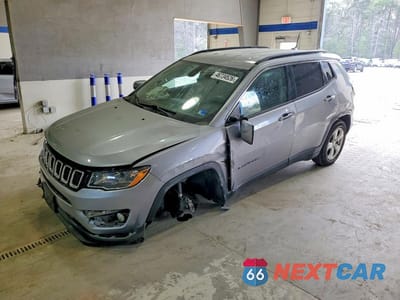 2018 JEEP COMPASS LATITUDE 3C4NJDBB1JT418175 - główne zdjęcie licytacji z USA - miniatura