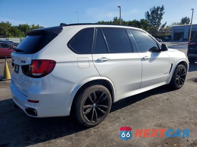 Trzecie zdjęcie samochodu z tyłu: 2015 BMW X5 VIN:5UXKR2C51F0H38871 - miniatura
