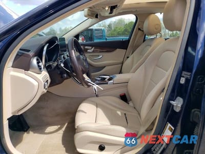 Zdjęcie 7 z 11 samochodu: 2015 MERCEDES-BENZ C 300 4MATIC VIN:55SWF4KB2FU015901 - miniatura