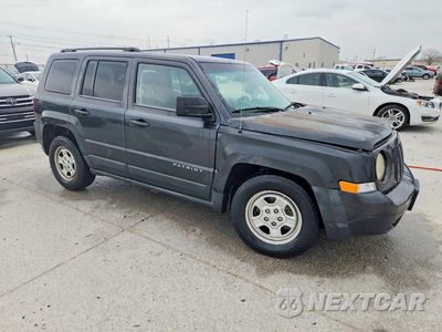 Czwarte zdjęcie samochodu z boku: 2011 JEEP PATRIOT SPORT VIN:1J4NT1GA4BD117006 - miniatura