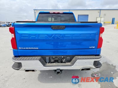 Zdjęcie 6 z 13 samochodu: 2023 CHEVROLET SILVERADO VIN:1GCUDGED6PZ272536 - miniatura