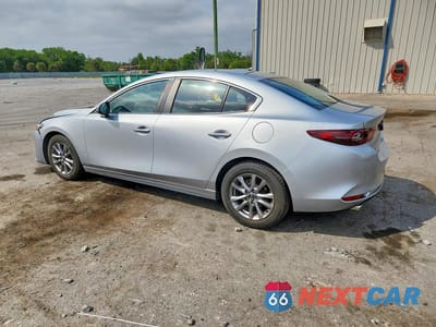 Drugie zdjęcie samochodu z przodu: 2021 MAZDA 3 VIN:3MZBPAA76MM203786 - miniatura
