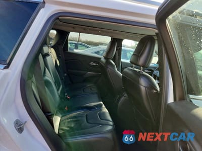 Zdjęcie 11 z 13 samochodu: 2019 JEEP CHEROKEE LIMITED VIN:1C4PJMDN0KD488127 - miniatura