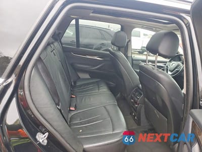 Zdjęcie 11 z 12 samochodu: 2016 BMW X5 XDRIVE35I VIN:5UXKR0C5XG0U11680 - miniatura