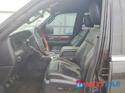 Zdjęcie 7 z 13 samochodu: 2015 LINCOLN NAVIGATOR L VIN:5LMJJ3JT6FEJ04587 - miniatura