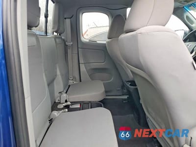 Zdjęcie 10 z 12 samochodu: 2014 TOYOTA TACOMA BASE VIN:5TFUX4EN8EX026112 - miniatura