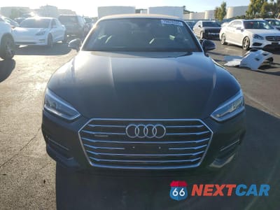 Piąte zdjęcie samochodu w środku: 2018 AUDI A5 VIN:WAUYNGF52JN001331 - miniatura