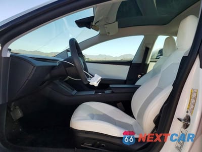 Zdjęcie 7 z 12 samochodu: 2024 TESLA MODEL 3 VIN:5YJ3E1EA4RF827228 - miniatura