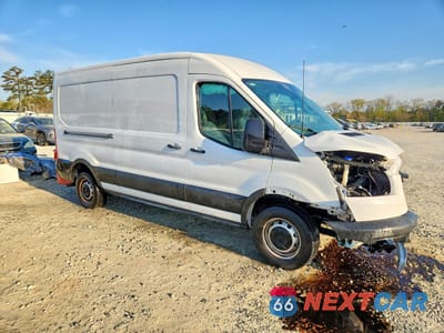 Czwarte zdjęcie samochodu z boku: 2024 FORD TRANSIT T-250 VIN:1FTBR1C88RKB58948 - miniatura