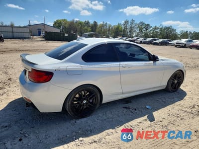 Trzecie zdjęcie samochodu z tyłu: 2020 BMW M240I VIN:WBA2J5C06L7E78501 - miniatura