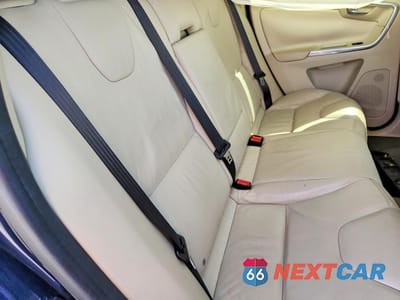 Zdjęcie 10 z 12 samochodu: 2013 VOLVO XC60 3.2 VIN:YV4952DL1D2418342 - miniatura