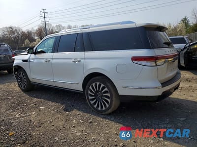 Drugie zdjęcie samochodu z przodu: 2022 LINCOLN NAVIGATOR L BLACK LABEL VIN:5LMJJ3TT2NEL08413 - miniatura
