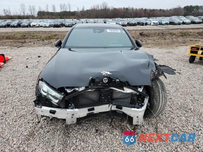 Piąte zdjęcie samochodu w środku: 2025 MERCEDES-BENZ E 350 4MATIC VIN:W1KLF4HB7SA119773 - miniatura