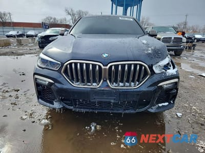 Piąte zdjęcie samochodu w środku: 2020 BMW X6 M50I VIN:5UXCY8C00L9D66297 - miniatura
