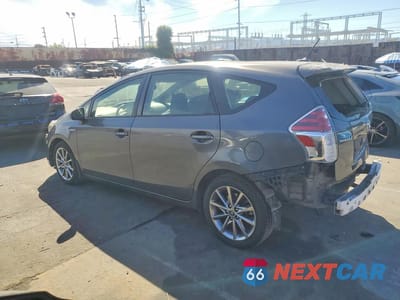 Drugie zdjęcie samochodu z przodu: 2017 TOYOTA PRIUS V FIVE VIN:JTDZN3EU4HJ059418 - miniatura