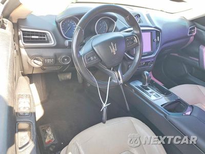 Zdjęcie 8 z 12 samochodu: 2015 MASERATI GHIBLI VIN:ZAM57XSAXF1129863 - miniatura
