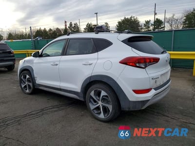 Drugie zdjęcie samochodu z przodu: 2017 HYUNDAI TUCSON SPORT VIN:KM8J3CA23HU296726 - miniatura