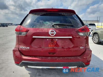 Zdjęcie 6 z 13 samochodu: 2019 NISSAN ROGUE SV VIN:5N1AT2MT6KC745506 - miniatura
